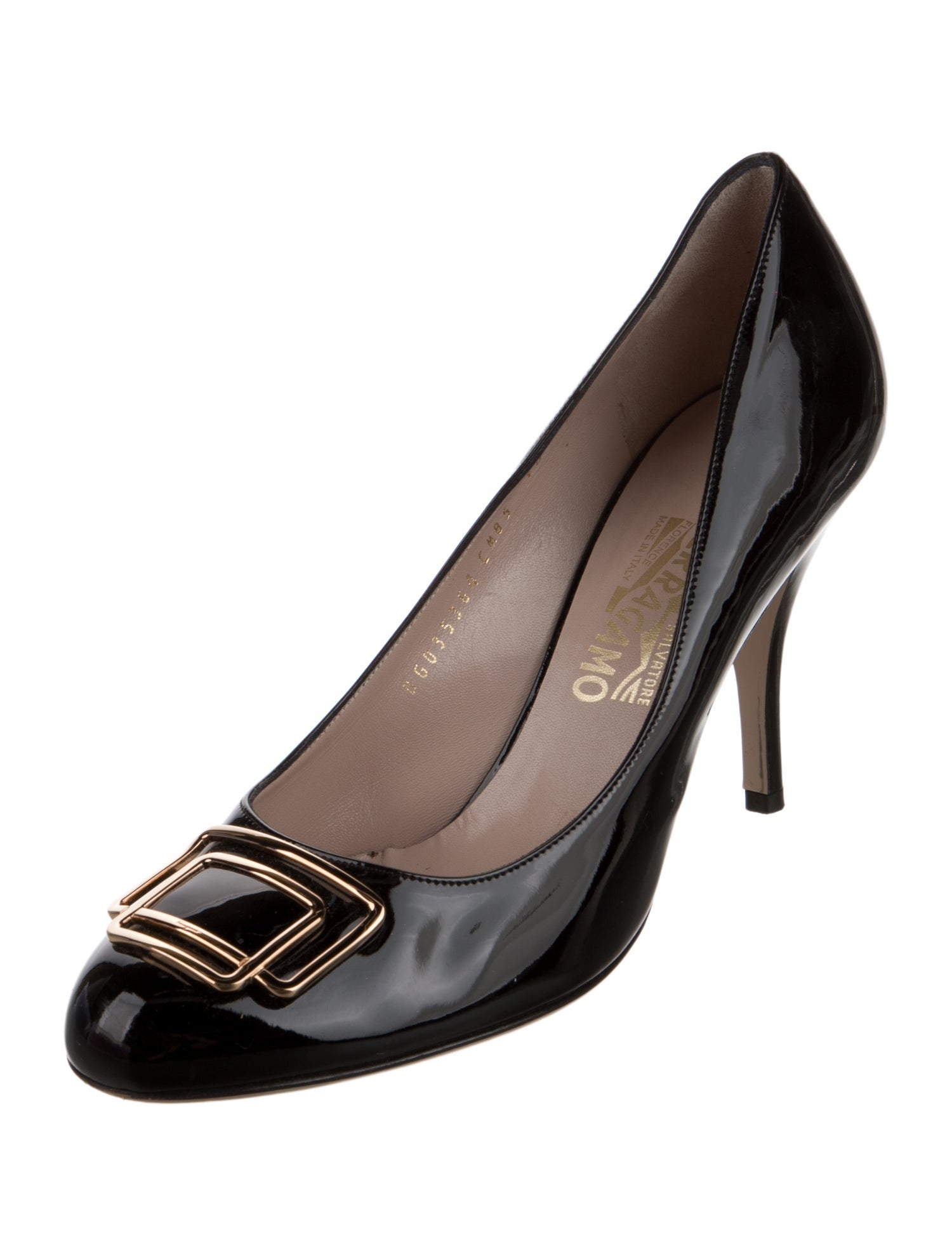 Salvatore Ferragamo Vara Bow Accent Patent Leather Pumps