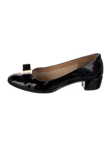 Salvatore Ferragamo Flats Patent Leather Bow Accents 8