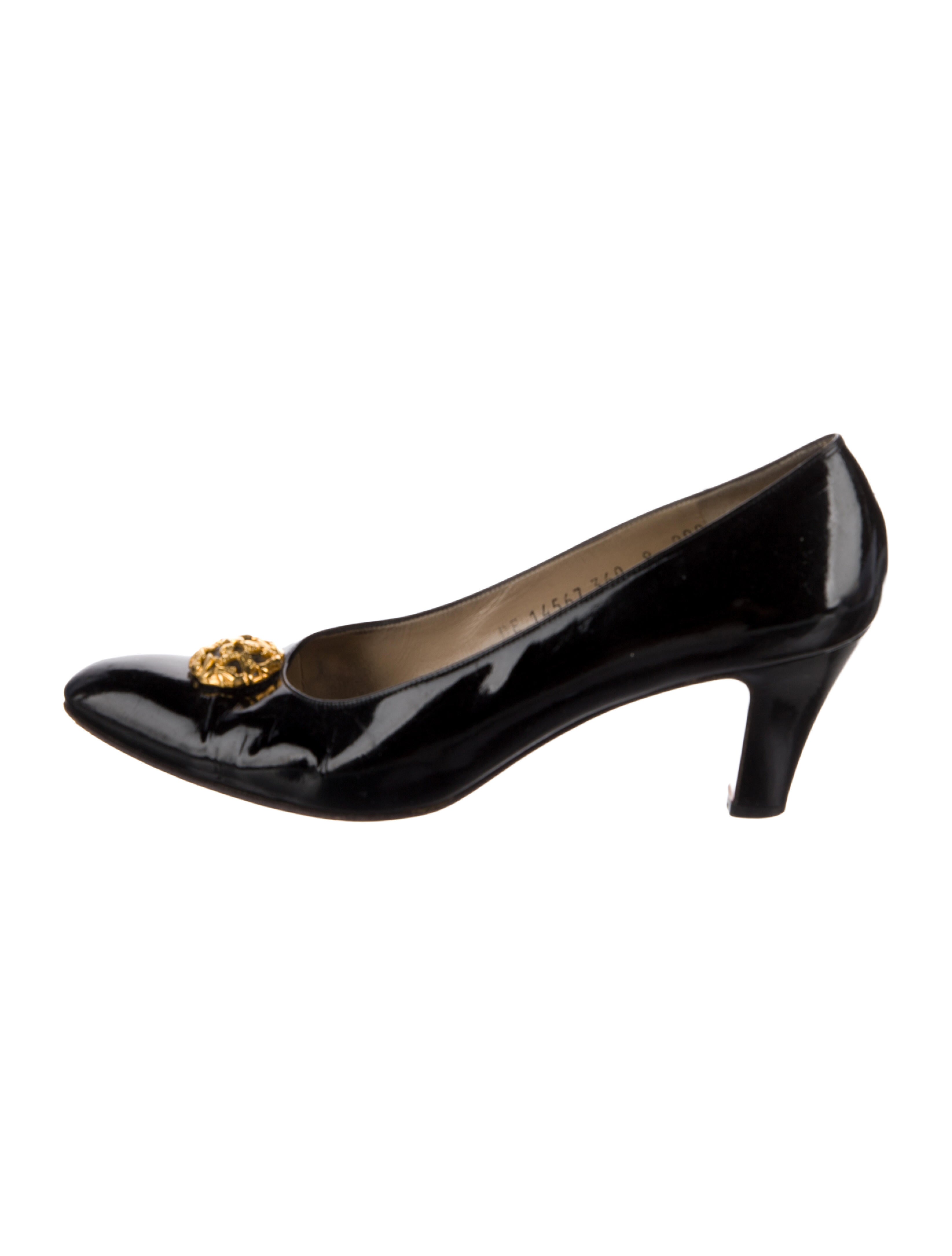 Salvatore Ferragamo Leather Pumps