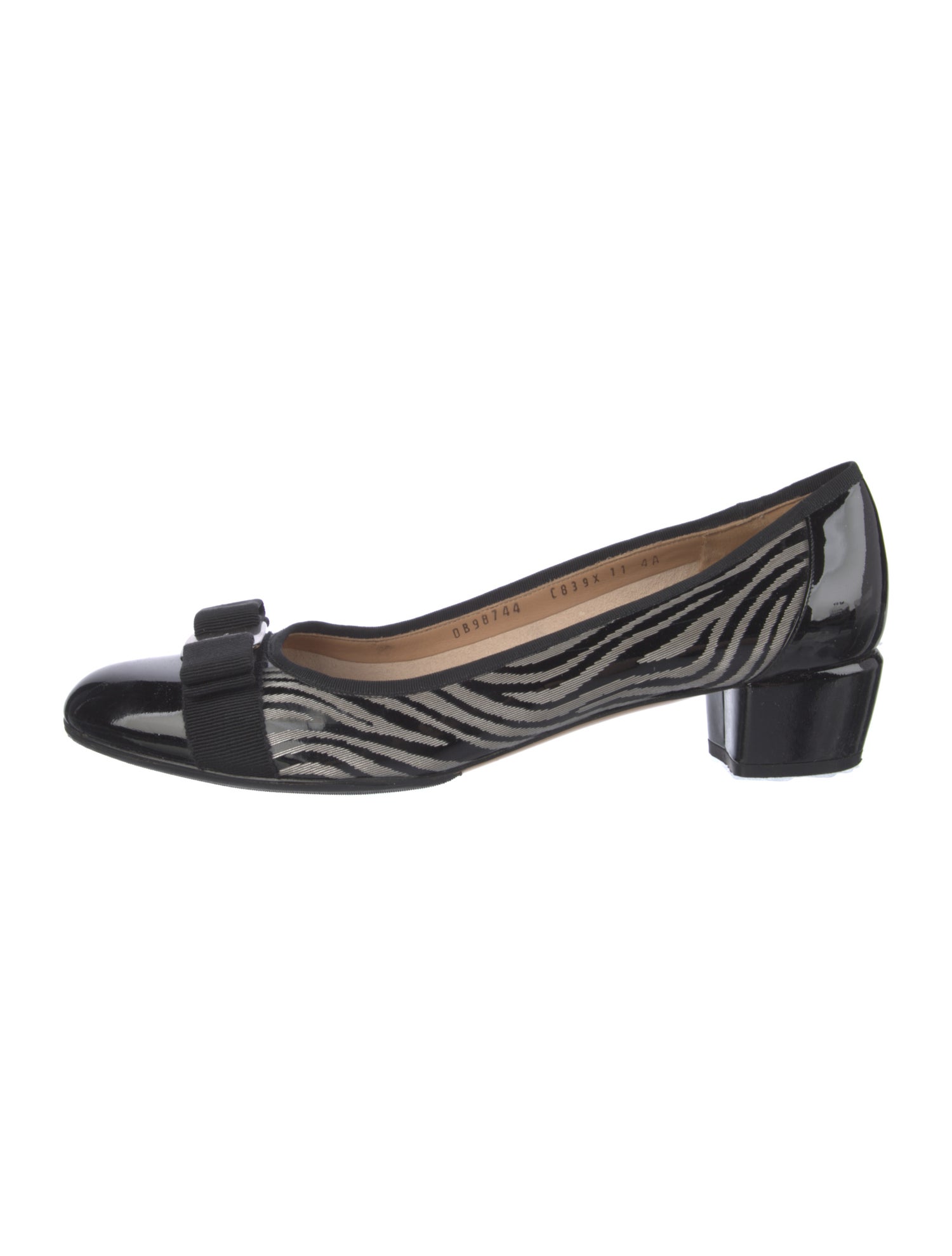 Salvatore Ferragamo Vara Bow Accent Patent Leather Pumps