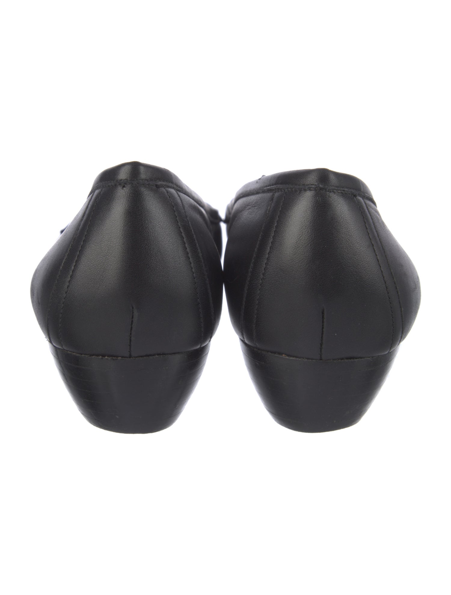 Salvatore Ferragamo Gancini Logo Leather Loafers