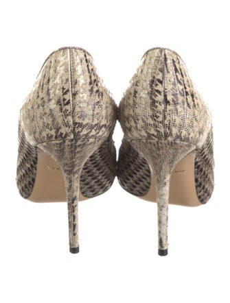 Salvatore Ferragamo Leather Pumps