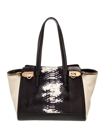 Salvatore Ferragamo Leather Shoulder Bag