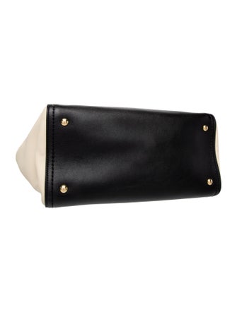 Salvatore Ferragamo Leather Shoulder Bag