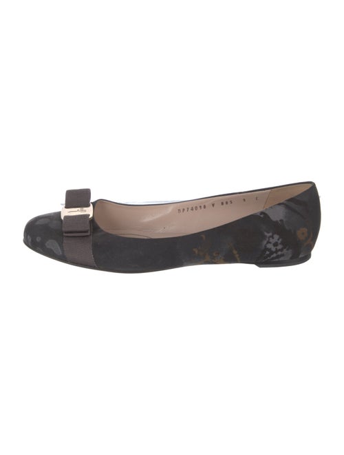 Salvatore Ferragamo Vara Bow Accent Patent Leather Ballet Flats