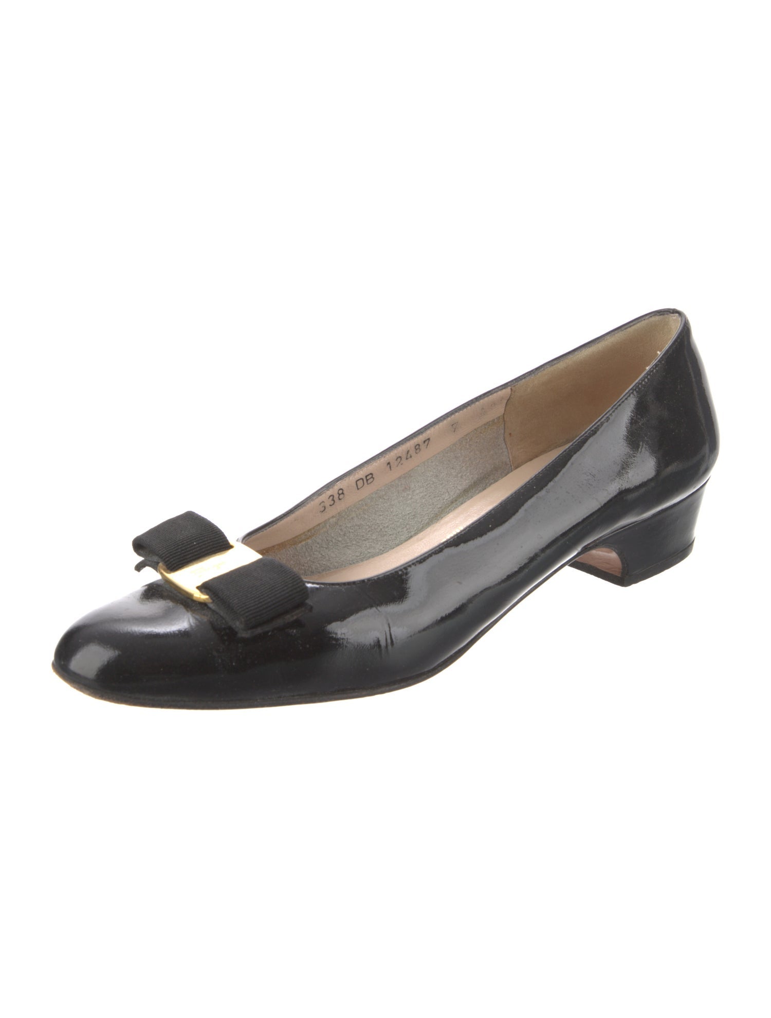 Salvatore Ferragamo Vara Bow Accent Patent Leather Pumps