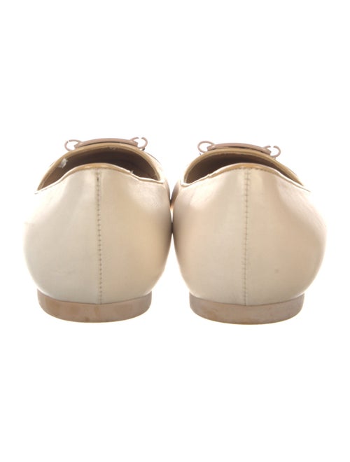 Salvatore Ferragamo Vara Bow Accent Leather Ballet Flats