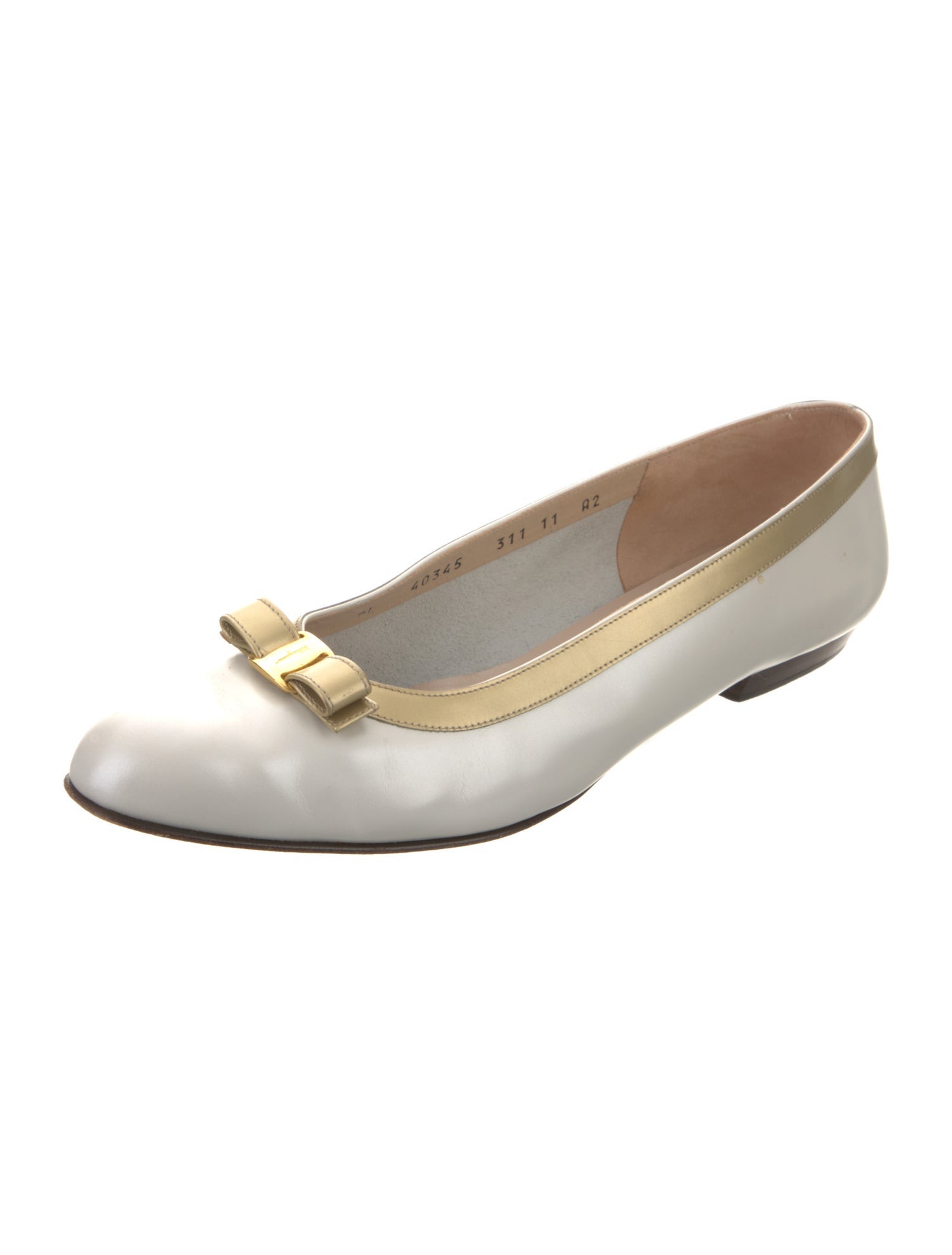 Salvatore Ferragamo Vara Bow Accent Leather Ballet Flats