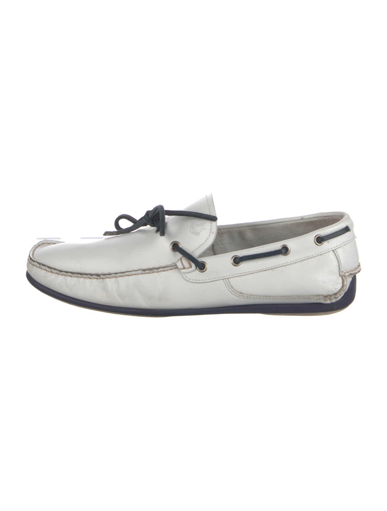 Salvatore Ferragamo Gancini Logo Leather Boat Shoes