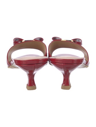 Salvatore Ferragamo Vara Bow Accent Patent Leather Slides