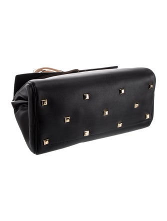 Salvatore Ferragamo Leather Medium