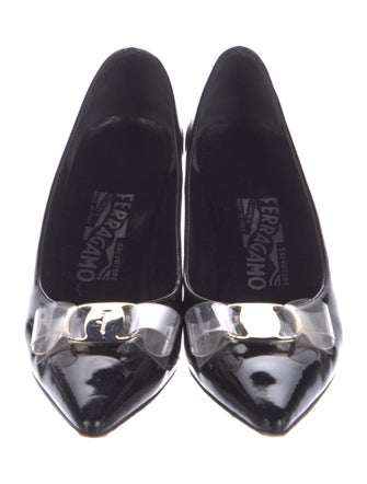 Salvatore Ferragamo Vara Bow Accent Patent Leather Pumps