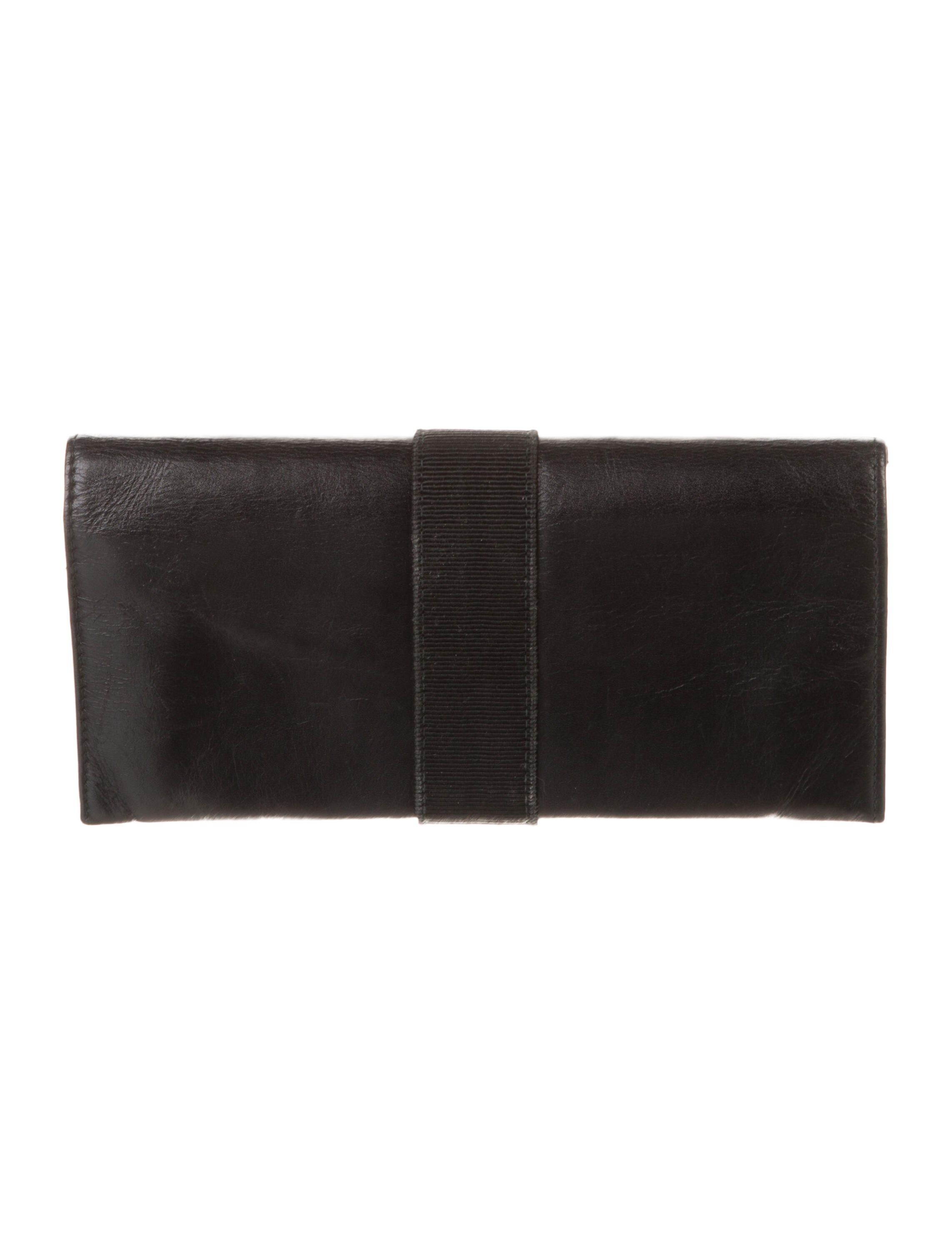 Salvatore Ferragamo Leather Continental Wallet