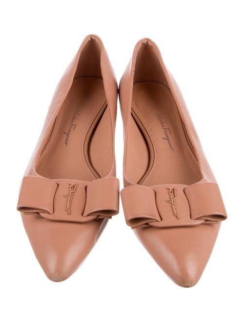 Salvatore Ferragamo Vara Bow Accent Leather Flats