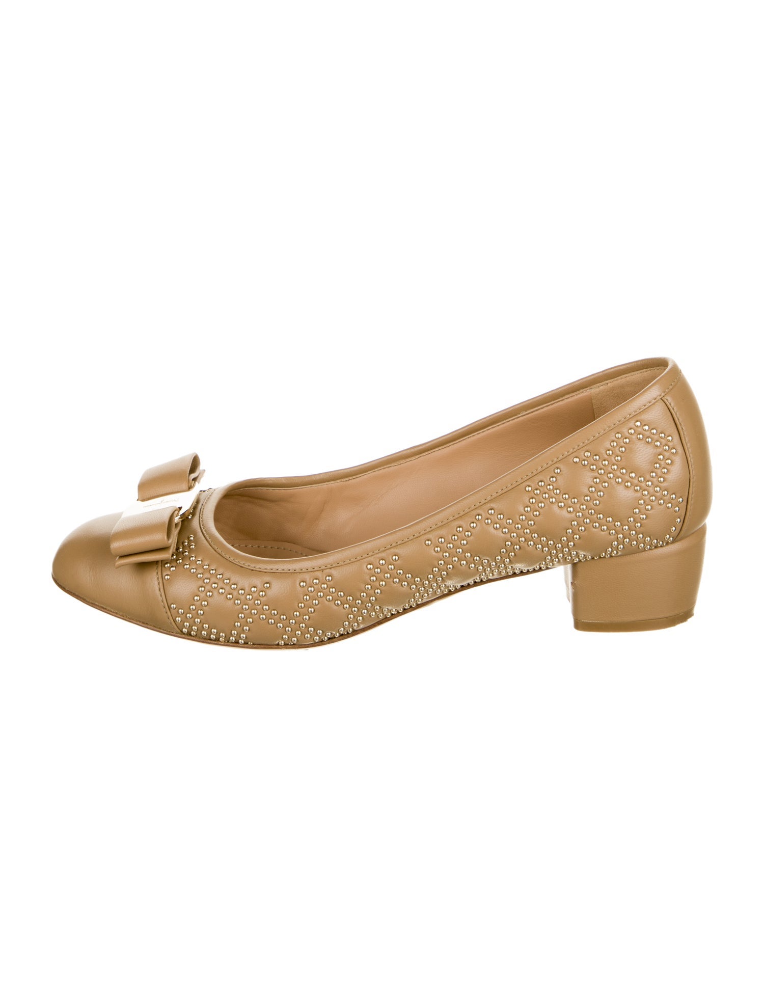 Salvatore Ferragamo Vara Bow Accent Leather Pumps