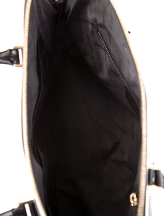 Salvatore Ferragamo Leather Shoulder Bag