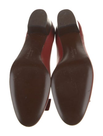 Salvatore Ferragamo Vara Bow Accent Leather Pumps