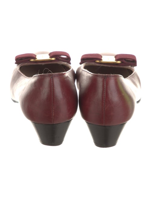 Salvatore Ferragamo Vara Bow Accent Leather Pumps