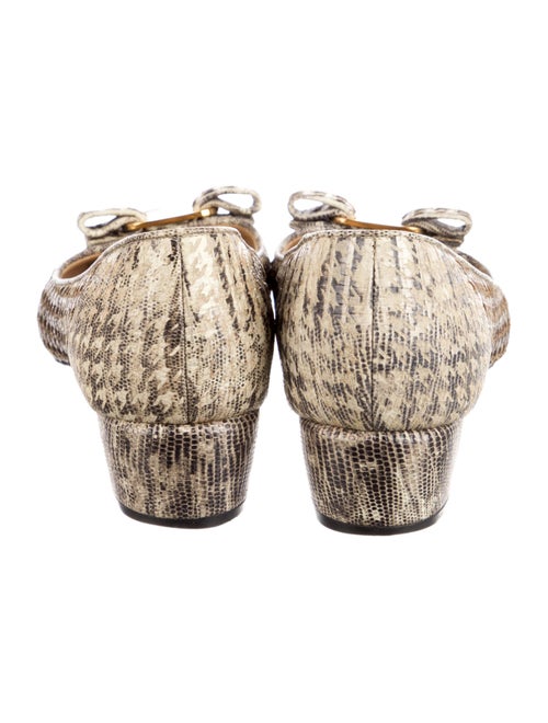 Salvatore Ferragamo Vara Bow Accent Leather Ballet Flats