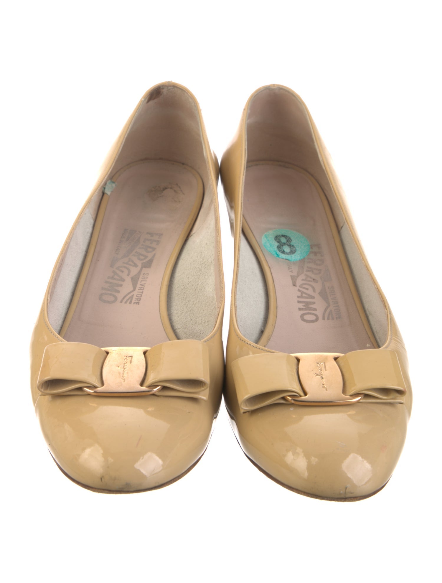 Salvatore Ferragamo Vara Bow Accent Patent Leather Pumps