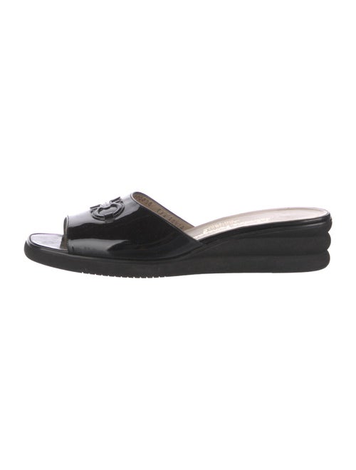 Salvatore Ferragamo Gancini Logo Patent Leather Slides