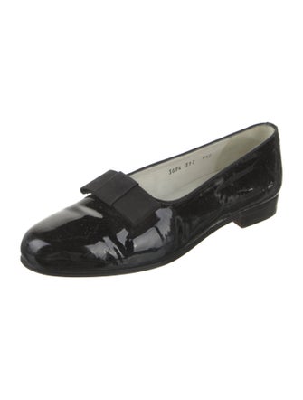 Salvatore Ferragamo Vara Bow Accent Patent Leather Flats