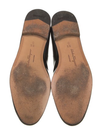 Salvatore Ferragamo Vara Bow Accent Patent Leather Flats