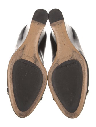 Salvatore Ferragamo Leather Pumps