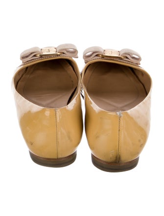 Salvatore Ferragamo Vara Bow Accent Patent Leather Ballet Flats