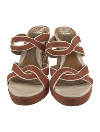 Salvatore Ferragamo Canvas Slides