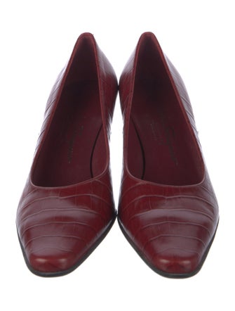 Salvatore Ferragamo Vara Bow Accent Crocodile Pumps