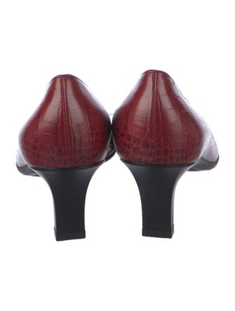 Salvatore Ferragamo Vara Bow Accent Crocodile Pumps