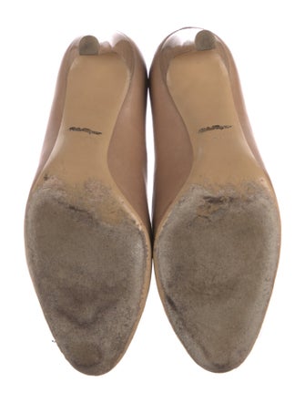 Salvatore Ferragamo Leather Pumps