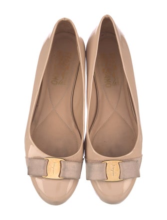 Salvatore Ferragamo Vara Bow Accent Patent Leather Ballet Flats