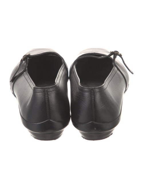 Salvatore Ferragamo Gancini Logo Leather Mary Jane Flats