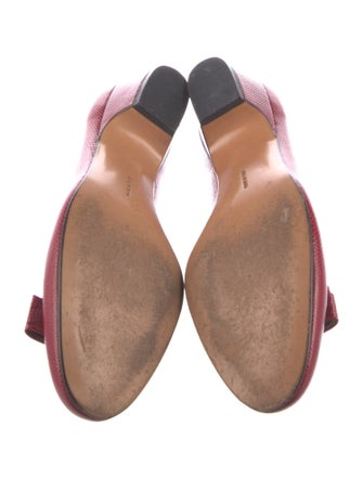 Salvatore Ferragamo Vara Bow Accent Lizard Pumps