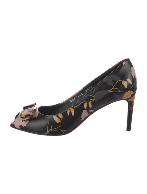 Salvatore Ferragamo Leather Floral Print Pumps