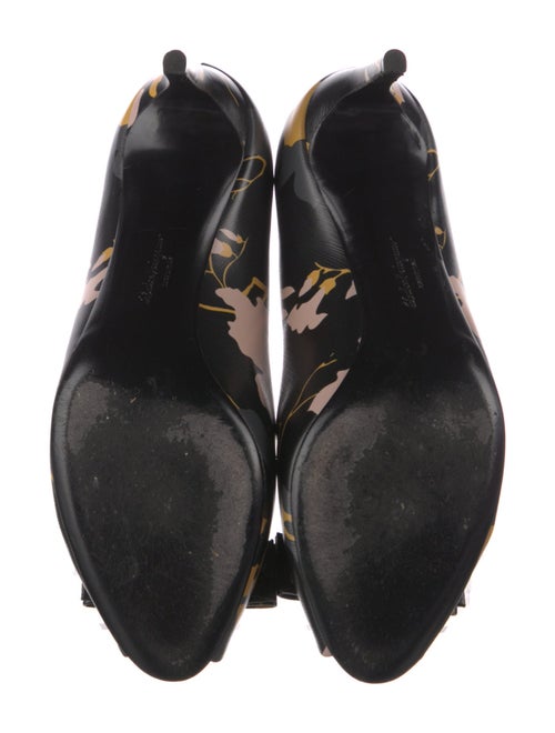 Salvatore Ferragamo Leather Floral Print Pumps