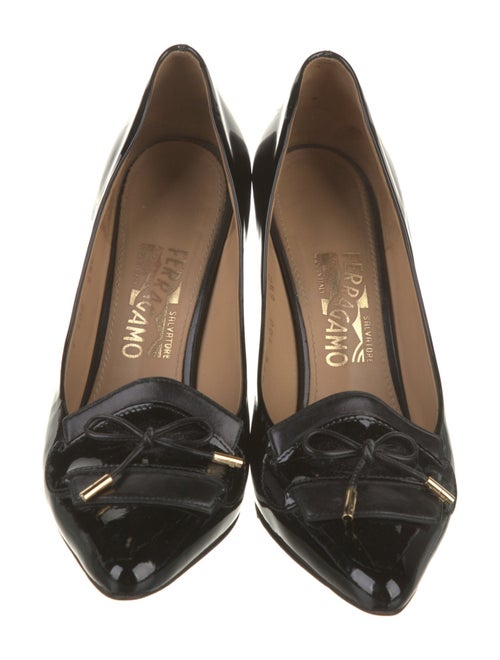 Salvatore Ferragamo Vara Bow Accent Patent Leather Pumps