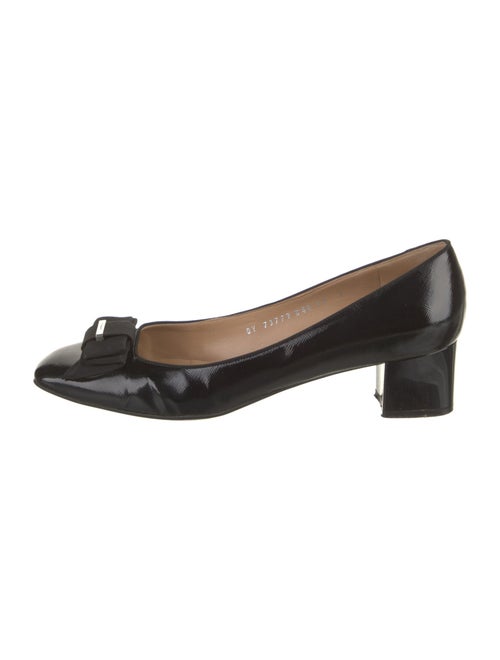 Salvatore Ferragamo Vara Bow Accent Patent Leather Pumps