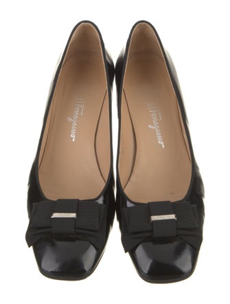 Salvatore Ferragamo Vara Bow Accent Patent Leather Pumps