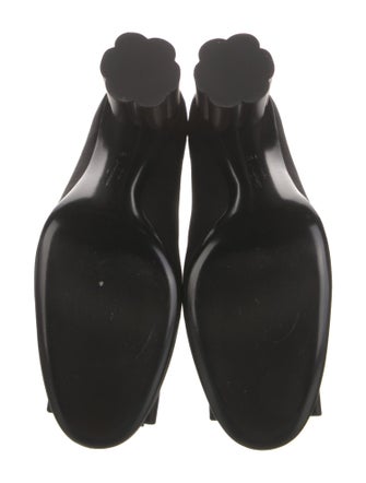Salvatore Ferragamo Satin Bow Accents Pumps