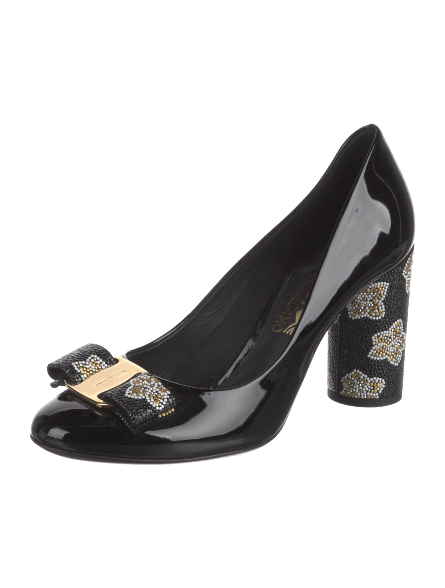Salvatore Ferragamo Vara Bow Accent Patent Leather Pumps