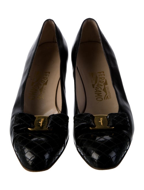 Salvatore Ferragamo Vara Bow Accent Leather Ballet Flats