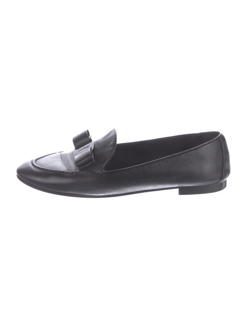 Salvatore Ferragamo Vara Bow Accent Leather Loafers