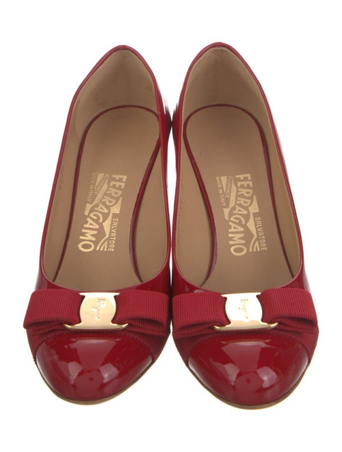 Salvatore Ferragamo Vara Bow Accent Patent Leather Pumps