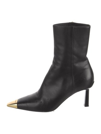 Salvatore Ferragamo Leather Pumps