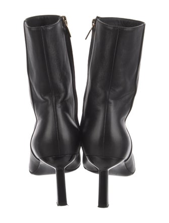 Salvatore Ferragamo Leather Pumps