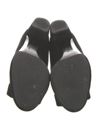 Salvatore Ferragamo Velvet Bow Accents Pumps