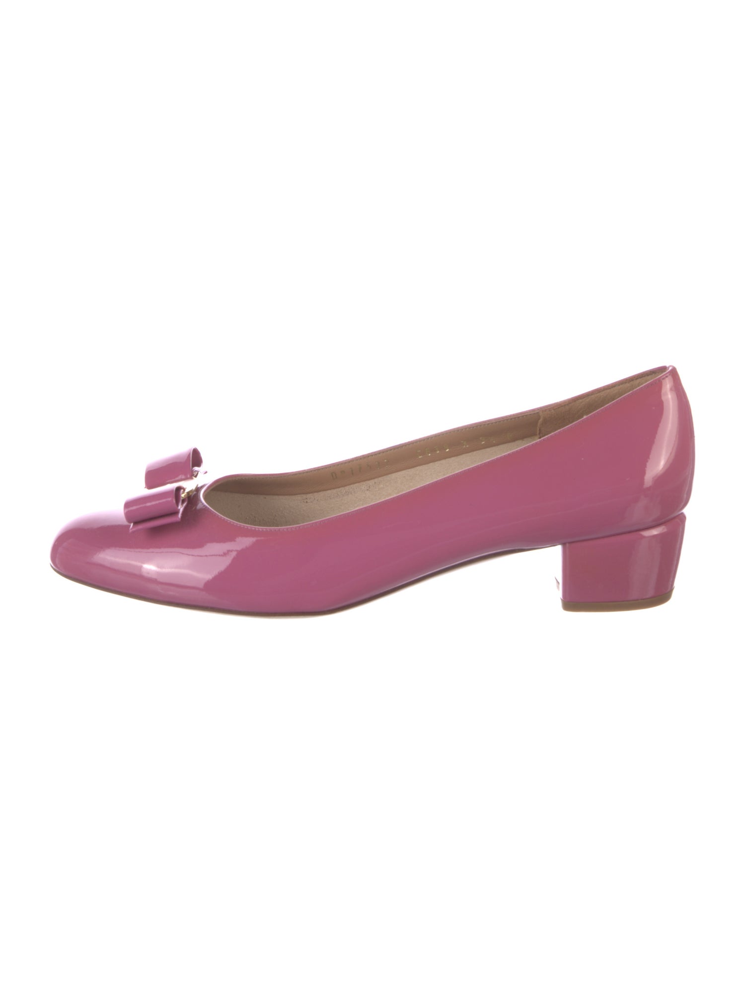 Salvatore Ferragamo Vara Bow Accent Patent Leather Pumps